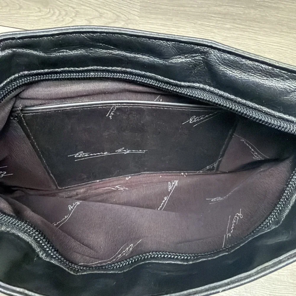 Vintage Etienne Aigner Black Leather Purse Handbag Bag Woman's Clutch Very Nice
